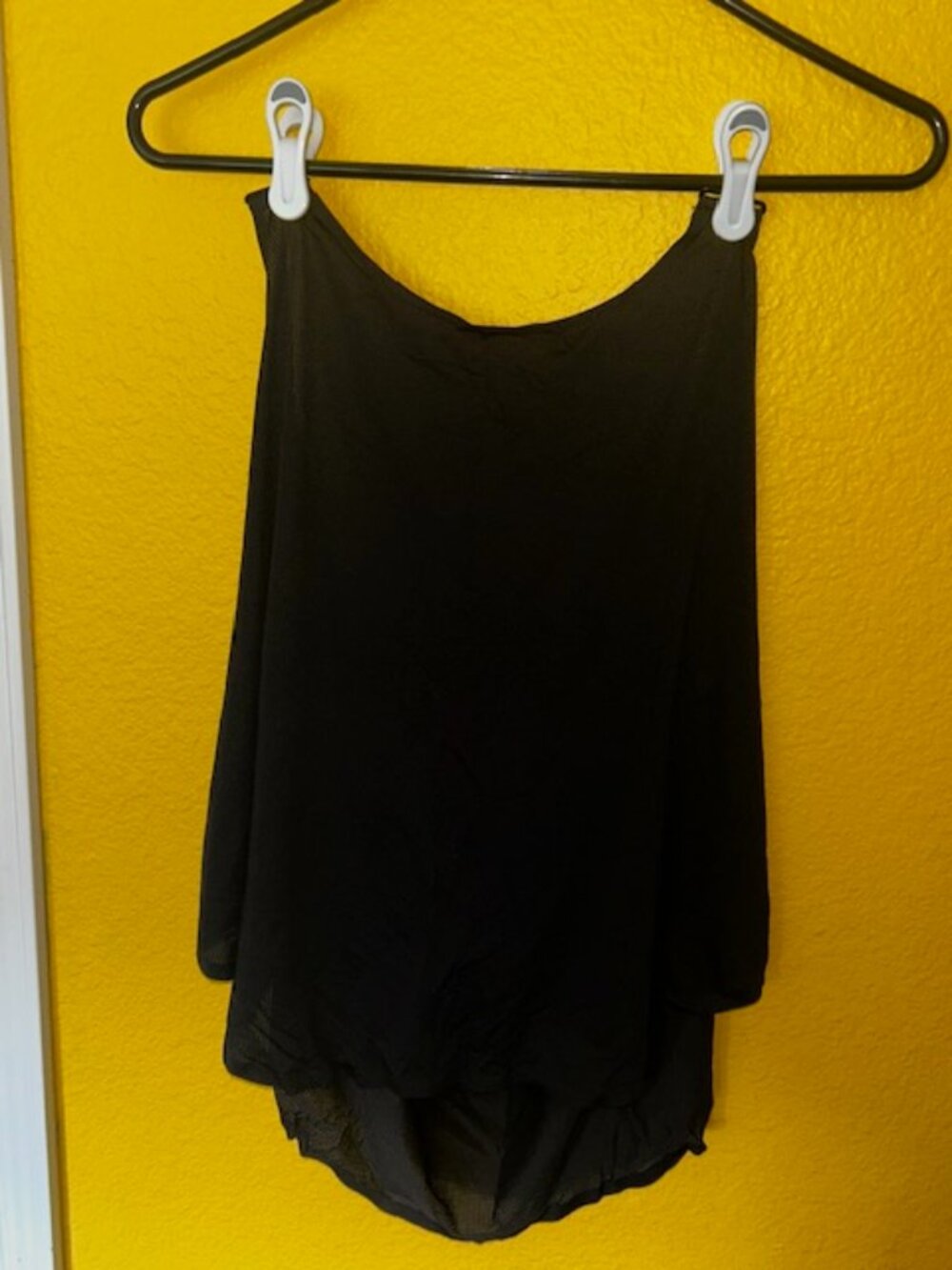 SHEFIT Clip Tank™ Black size 2 Luxe (42-44")  EUC Lightweight, flowy, cool